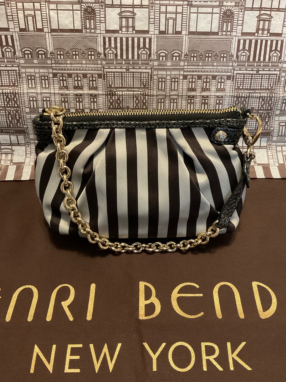 Henri Bendel Mink Gray Centennial Stripe Fabric Convertible Demi Wristlet Pouch